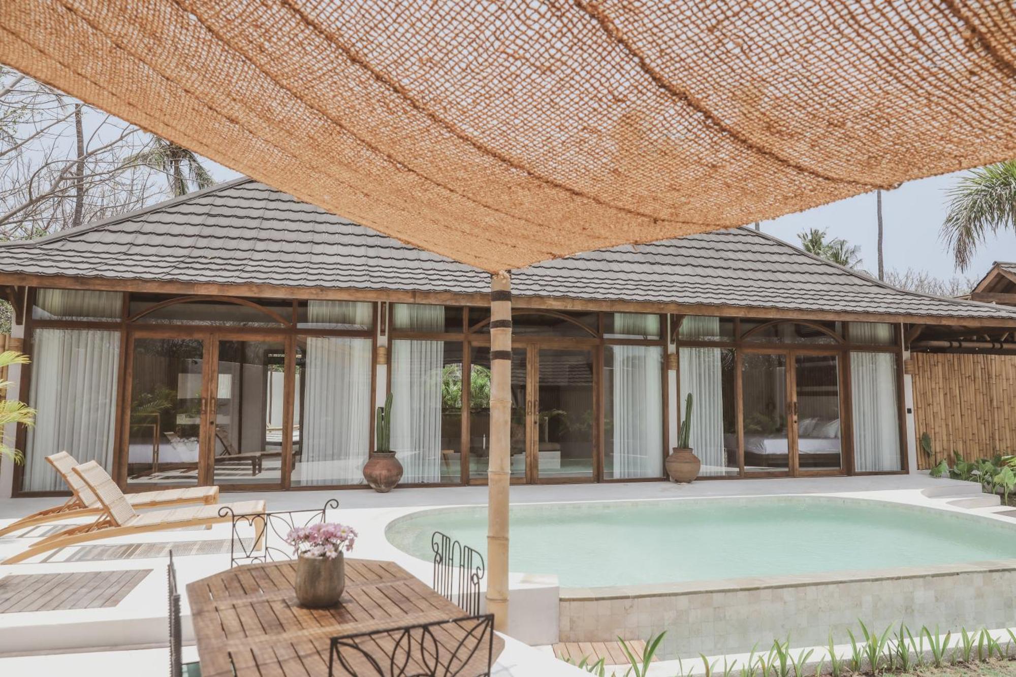 Kalyana Villa Gili Islands Exterior photo