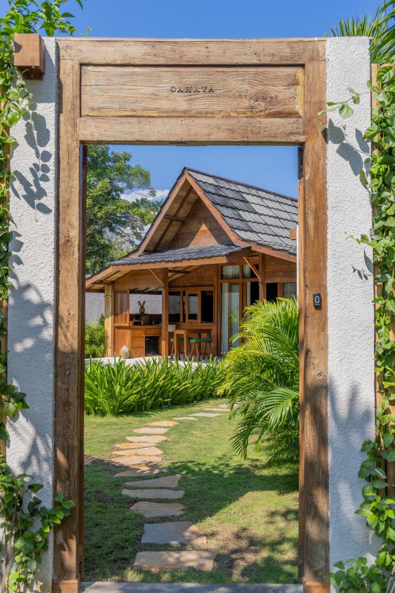 Kalyana Villa Gili Islands Exterior photo