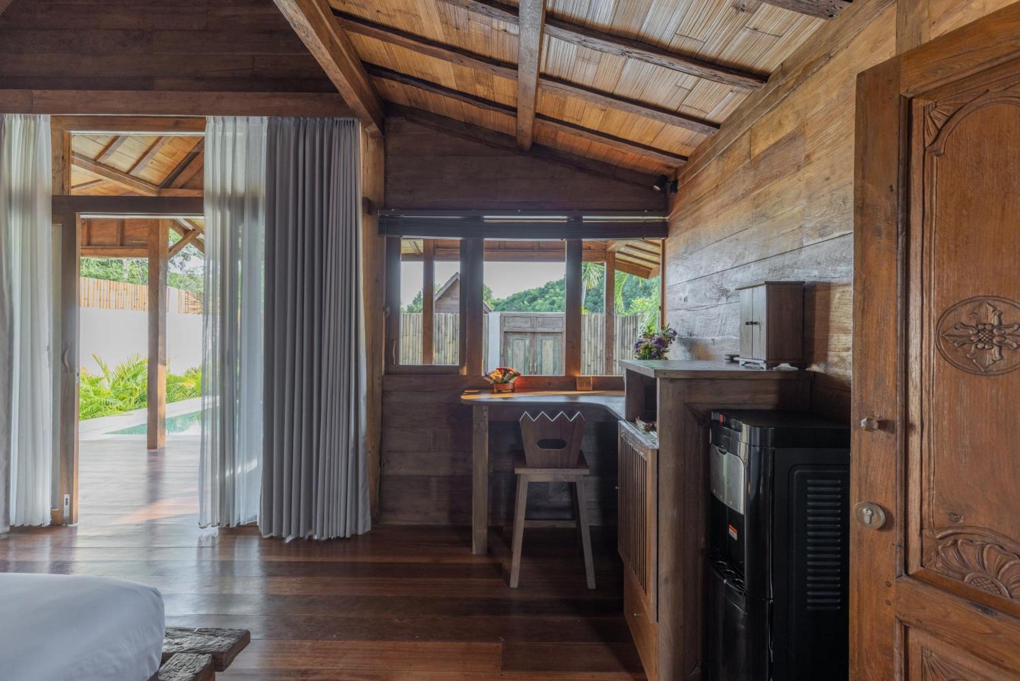 Kalyana Villa Gili Islands Exterior photo