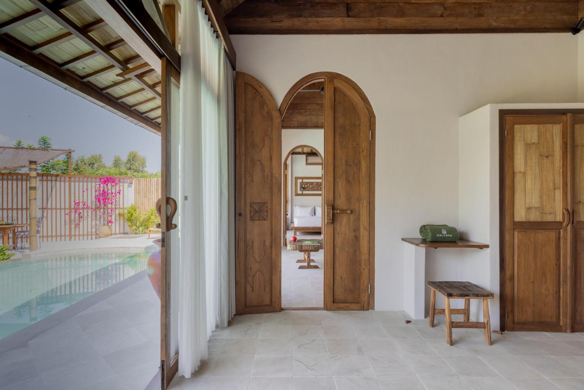 Kalyana Villa Gili Islands Exterior photo