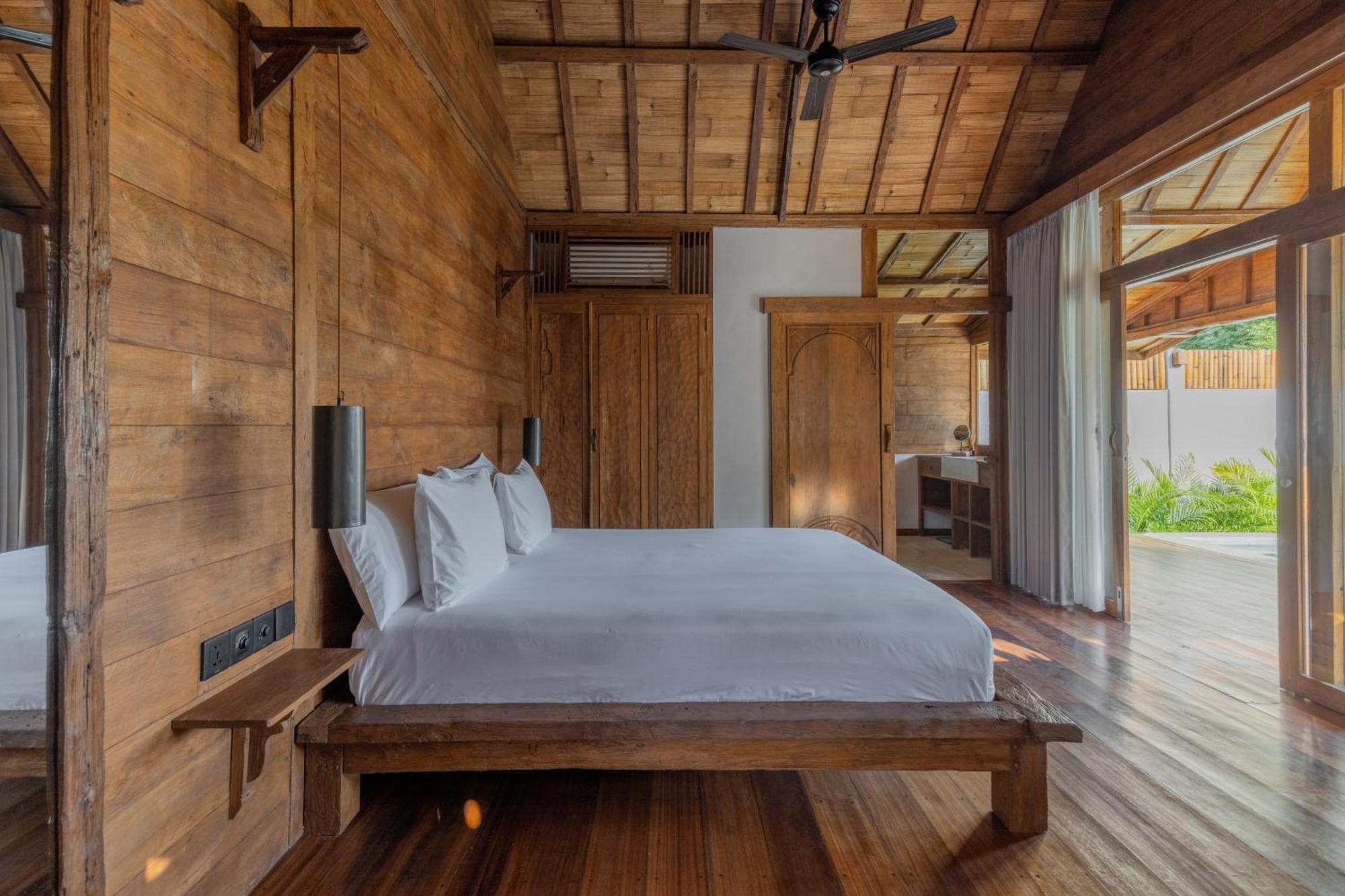 Kalyana Villa Gili Islands Exterior photo